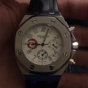 Audemars piguet  Royal oaks  quarts Swiss made